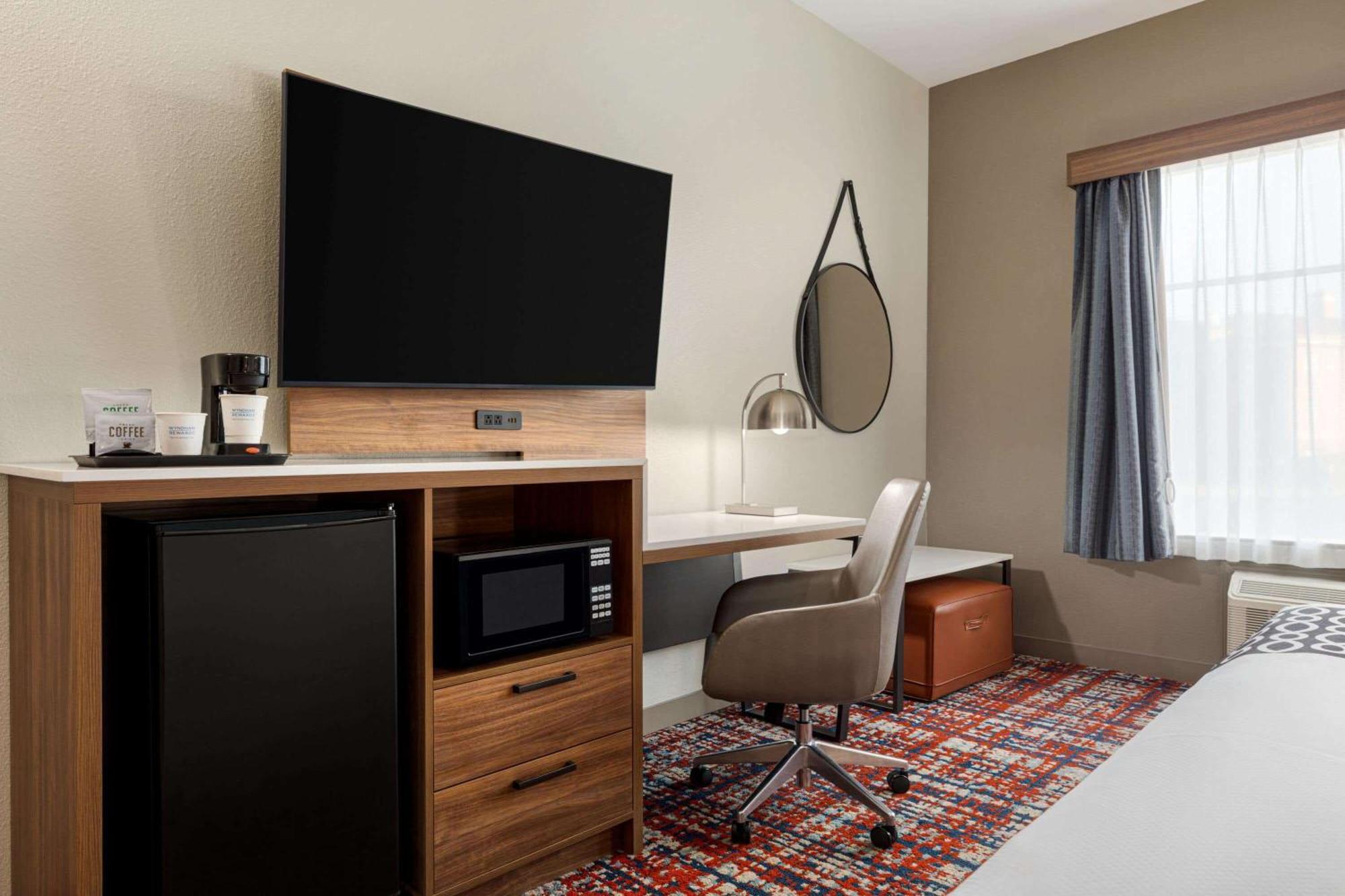 La Quinta By Wyndham Oxford - Anniston Ξενοδοχείο Εξωτερικό φωτογραφία
